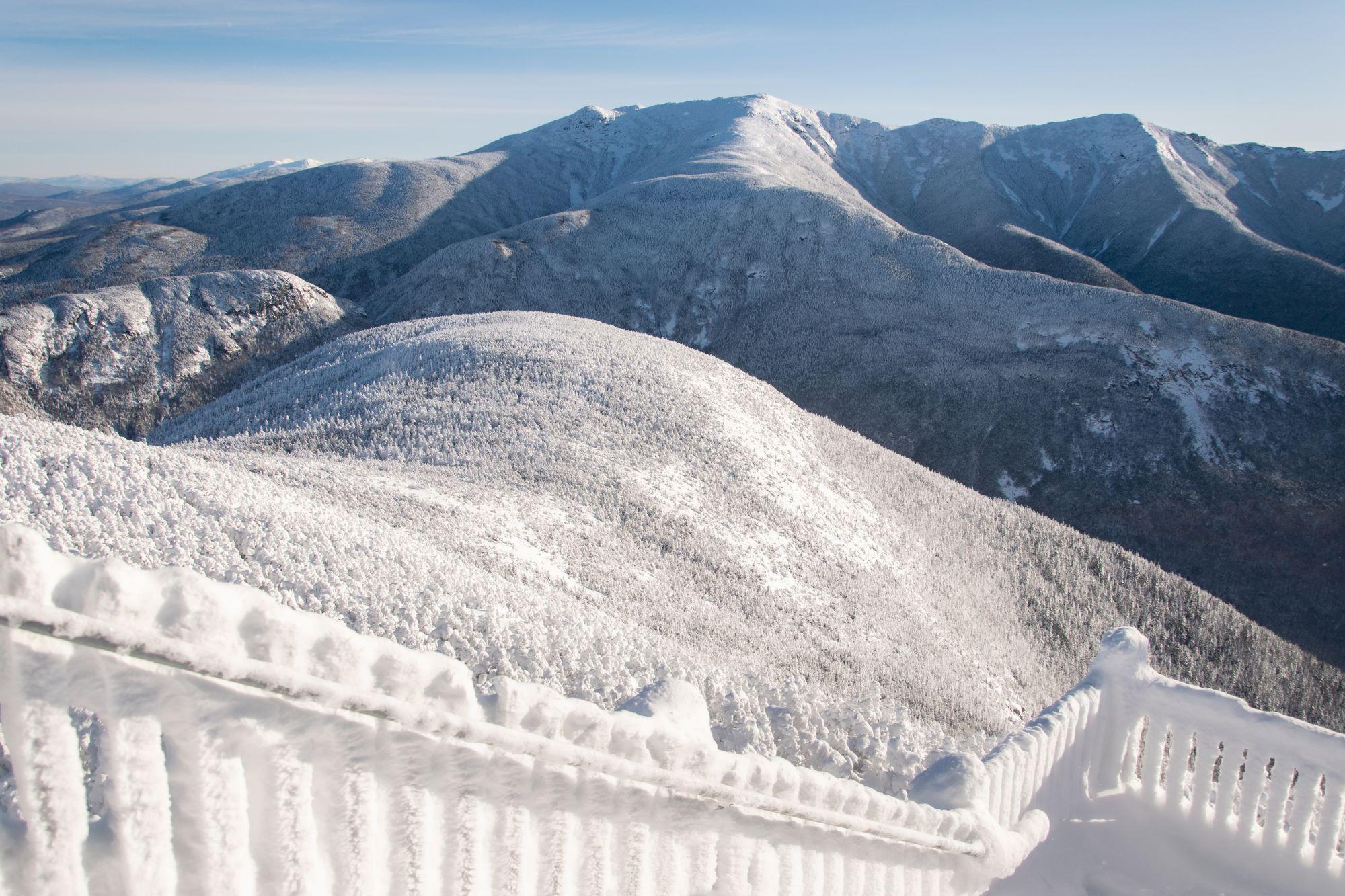 View the snowy ridge from the viewing platform